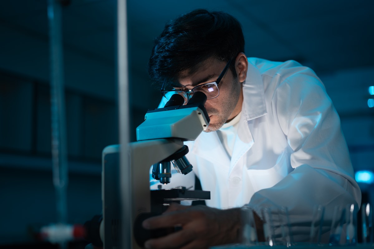 Medico laboratorio